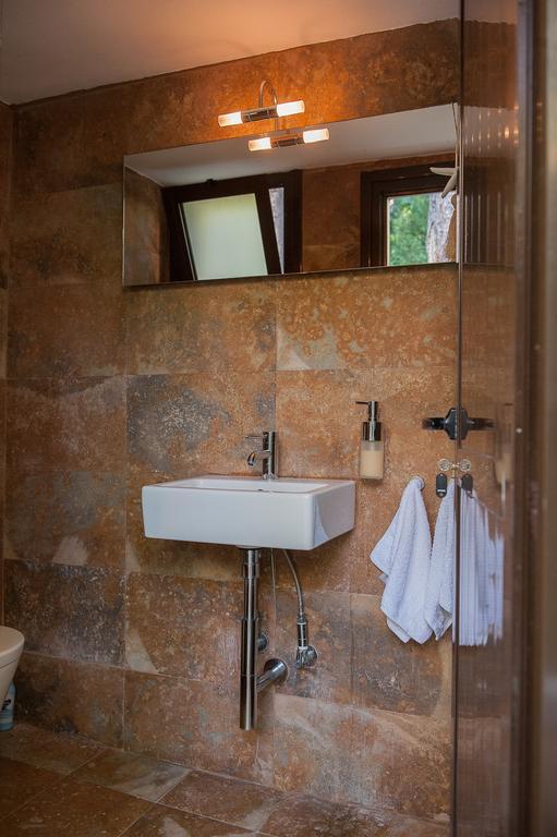 Naftilos Villa Sani With Private Pool Экстерьер фото
